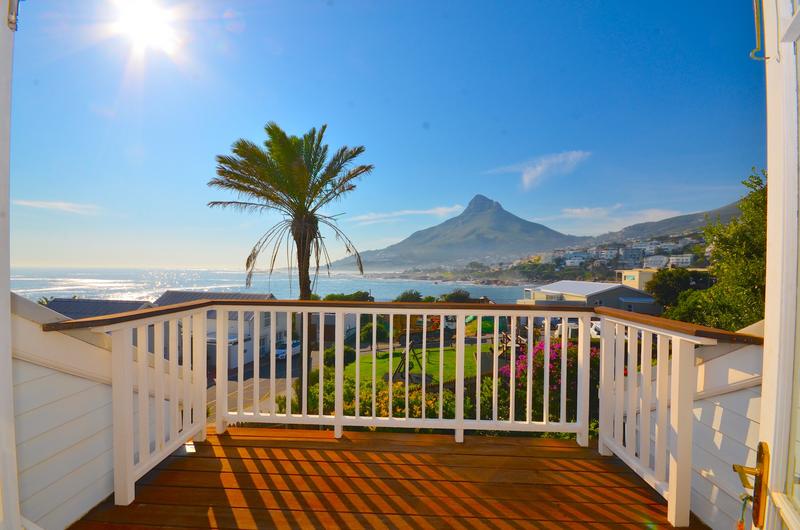 3 Bedroom Property for Sale in Camps Bay Western Cape